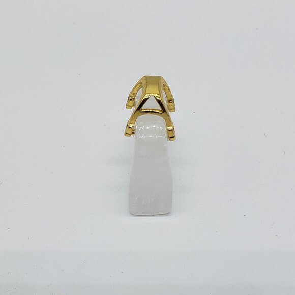 Brand New Clear Quartz Handcarved Purse - Picture 2 of 4